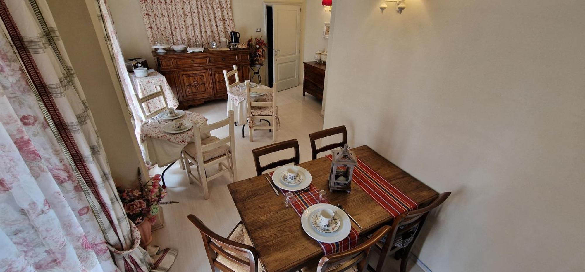 לינה וארוחת בוקר ססטולה Antica Casa Menetti B E B מראה חיצוני תמונה